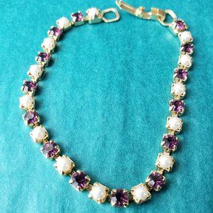 2/15$ Purple crystal and faux pearls bracelet